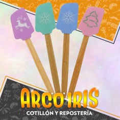 Silicona Espatula 30 Cm Xu - Con Diseno Navidad Mango Madera Corazon/carita/frases Caballo Corona Arco Iris Dsaza