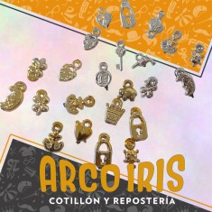 Dijes Plastico X 100 - Dorado/plateado