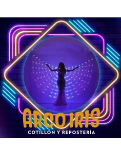 Luminoso Capa Led Xu - Lila Grande 145 X 300 Cm 210 Luces Alas No Incluye Pilas Party Store